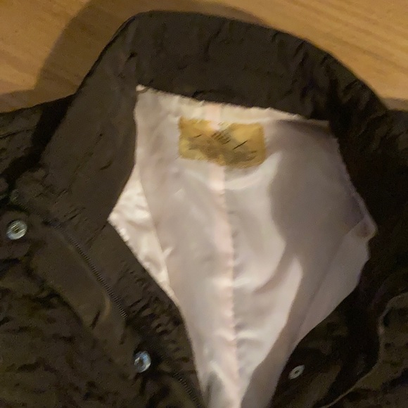 Women’s cold weather sleeves less Vest - Picture 2 of 5